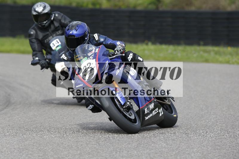 /53 16.09.2025 Track Day Domi Aegerter ADR/Gruppe gruen/44